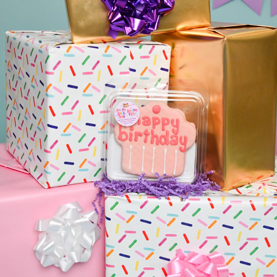 Bosco & Roxy's Prepackaged Giant Happy Birthday Cupcake Pink Dog Treat